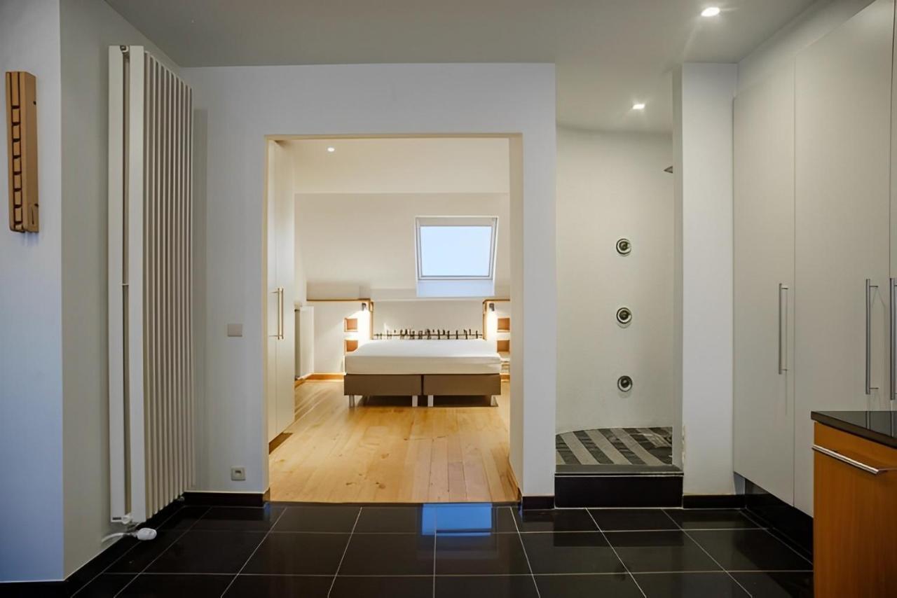 Big And Comfortable Triplex In Knokke Extérieur photo